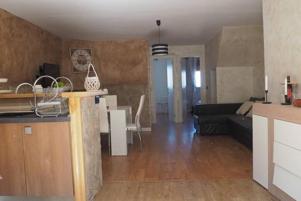 El Bosque De Los Romanos Apartment Puerto de Béjar Екстериор снимка